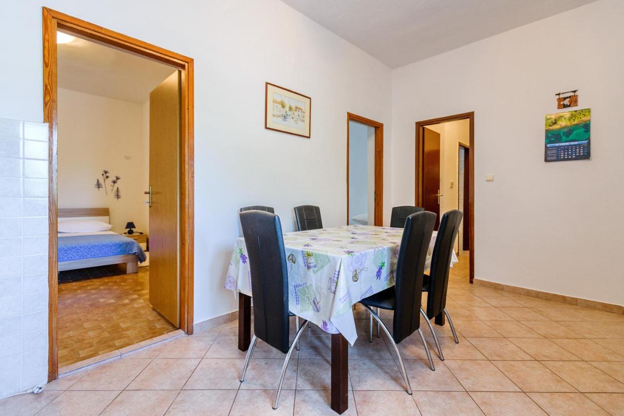 Apartmant Prosika Pag Town Exterior foto